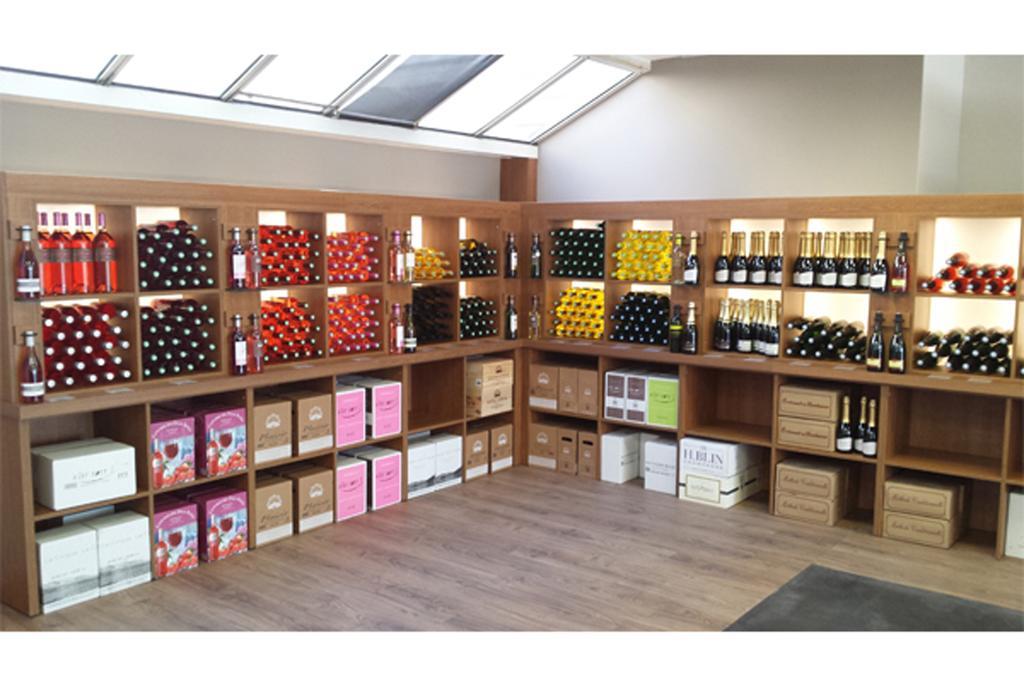 蒂勒斯酒庄酒店 Val-de-Livenne 外观 照片